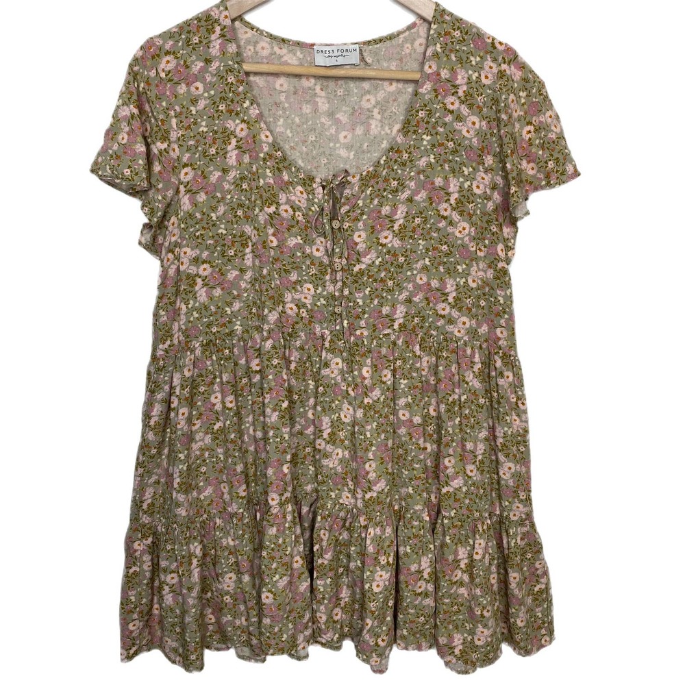 Dress Forum Dress Floral Sage Green Mini Tiered Short Sleeve, size Large